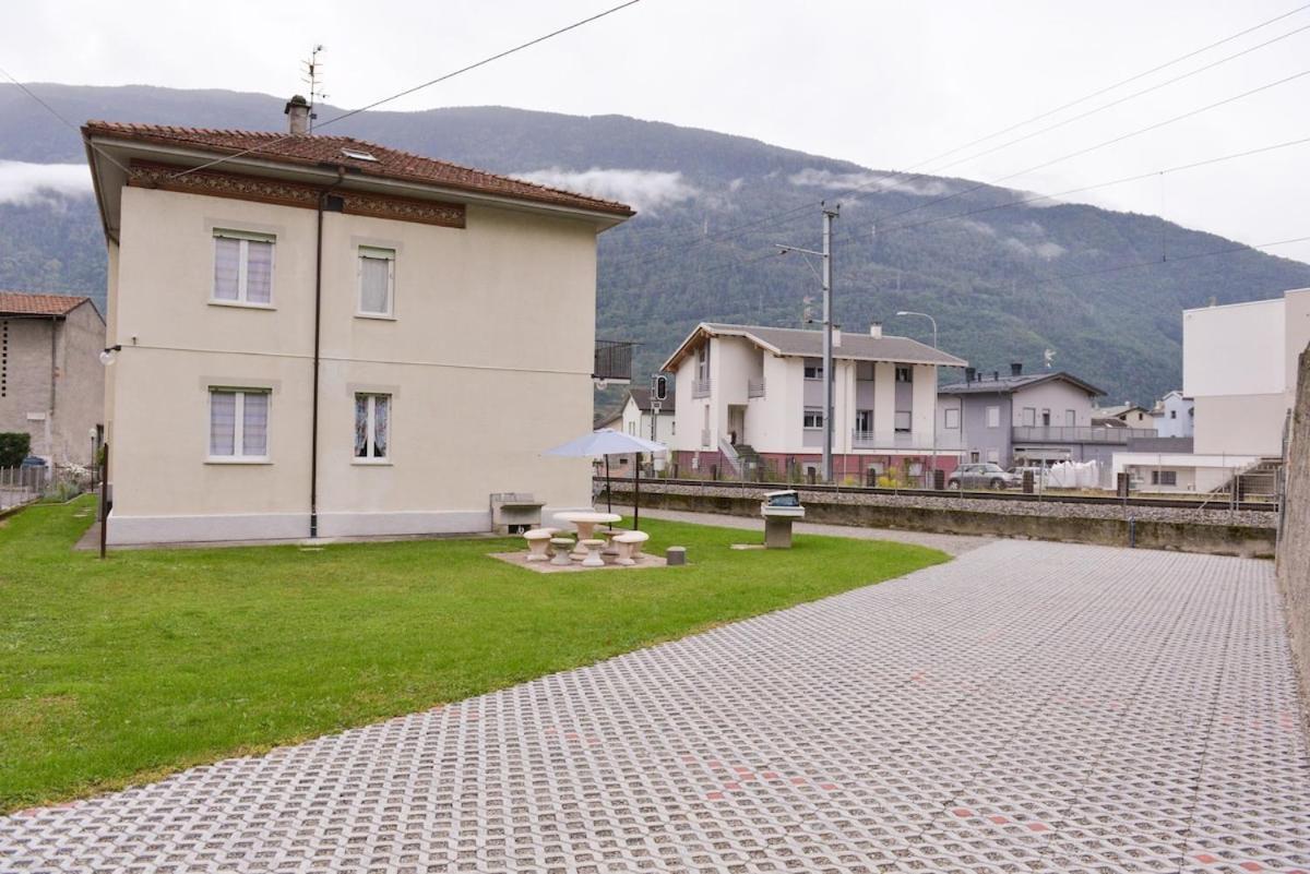 Alp Gruem Apartment - 8 Min Walk To Bernina Express Тирано Экстерьер фото