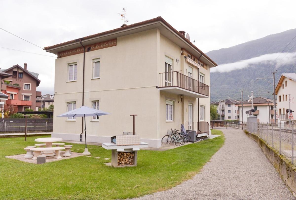 Alp Gruem Apartment - 8 Min Walk To Bernina Express Тирано Экстерьер фото