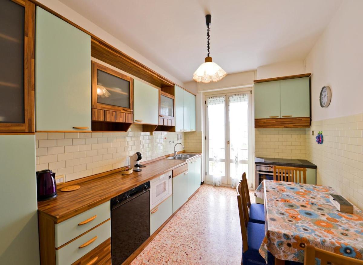 Alp Gruem Apartment - 8 Min Walk To Bernina Express Тирано Экстерьер фото